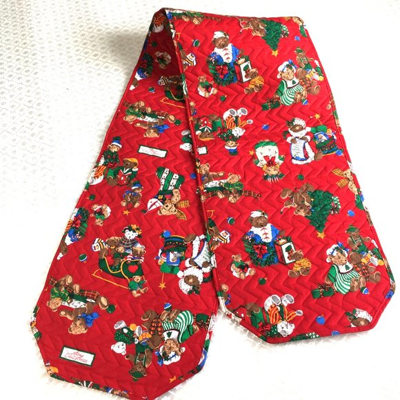 Table Runner Christmas Quilted Teddy Bear Toys  Mervyn's Vintage EUC - Picture 3 of 11